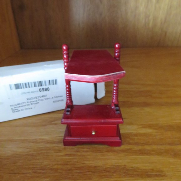 NUOBESTY Mini Dollhouse Mirror Dresser - Picture 6 of 10